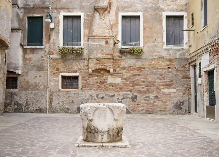 Ca Soranzo By Venicevillas, Vicino Biennale